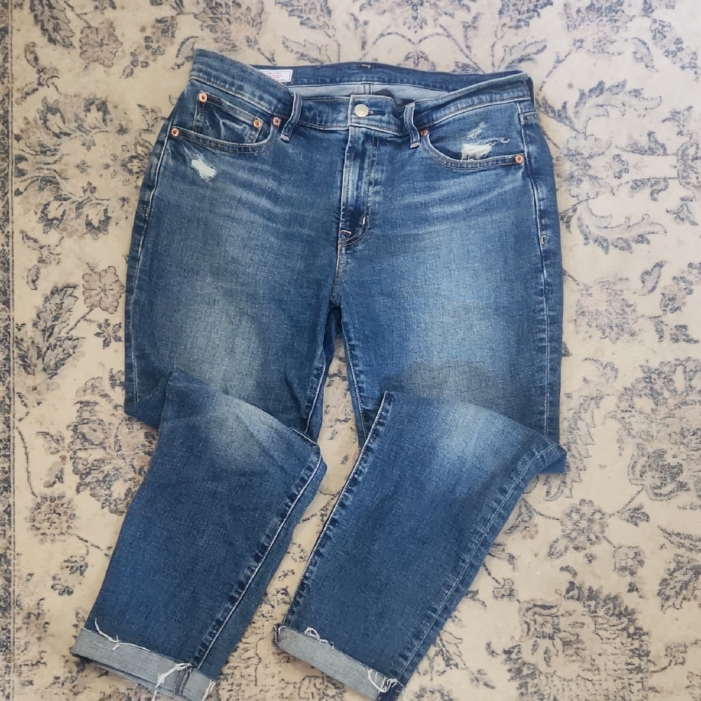 GAP Straight Leg Blue Jeans Classic Style